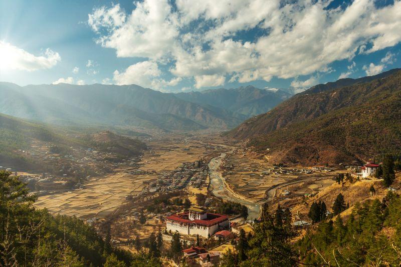 Săn vé khuyến mãi du lịch Bhutan cùng Vnairlines